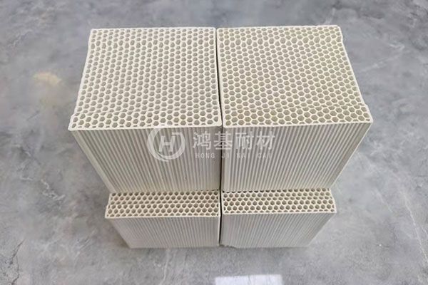 加热炉用陶瓷蓄热体
